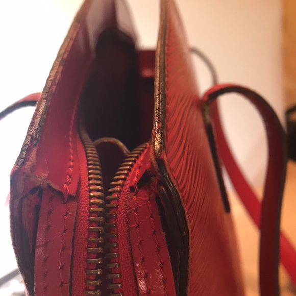 🎉HP🎉 Sale! Louis Vuitton Epi Saint Jacques GM Castillan Tote # AS0926 - Picture 11 of 17